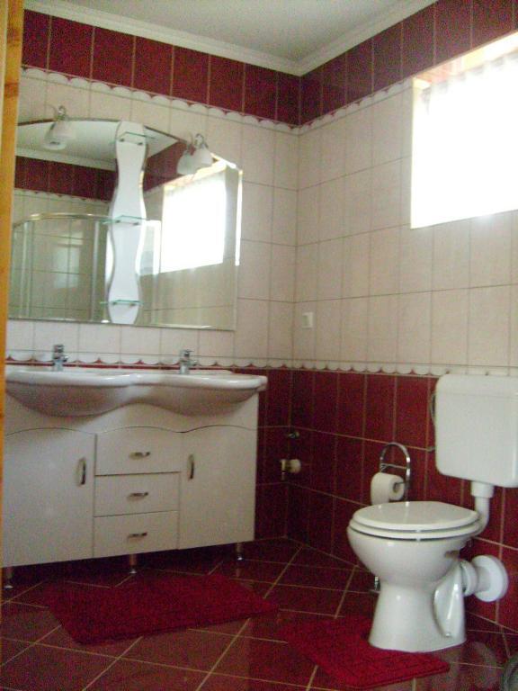Andrea Vendeghaz Apartment Kehidakustány Стая снимка
